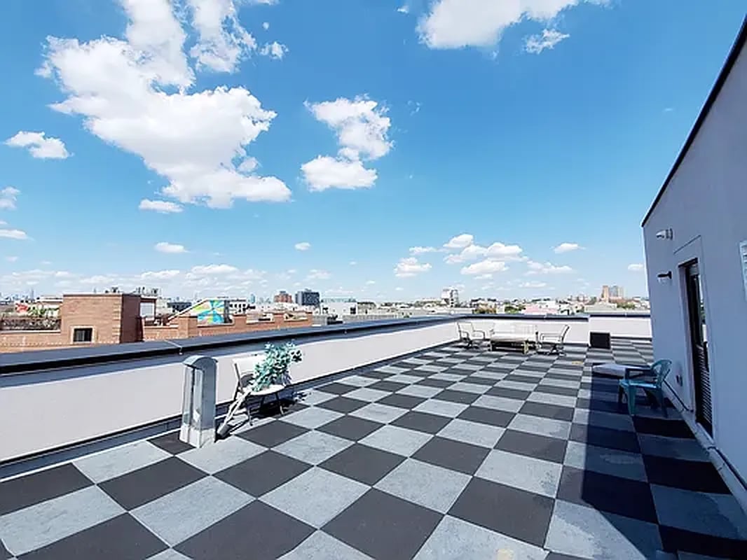 205 Central Ave 2B