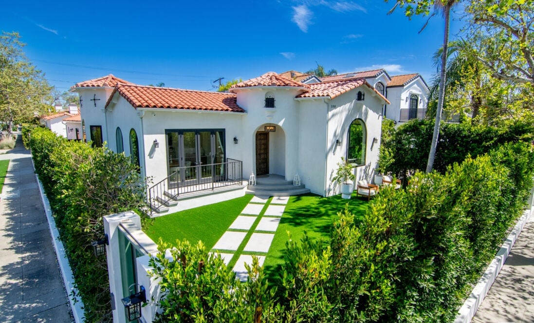 Zenith Estate, S La Jolla Ave, 90048