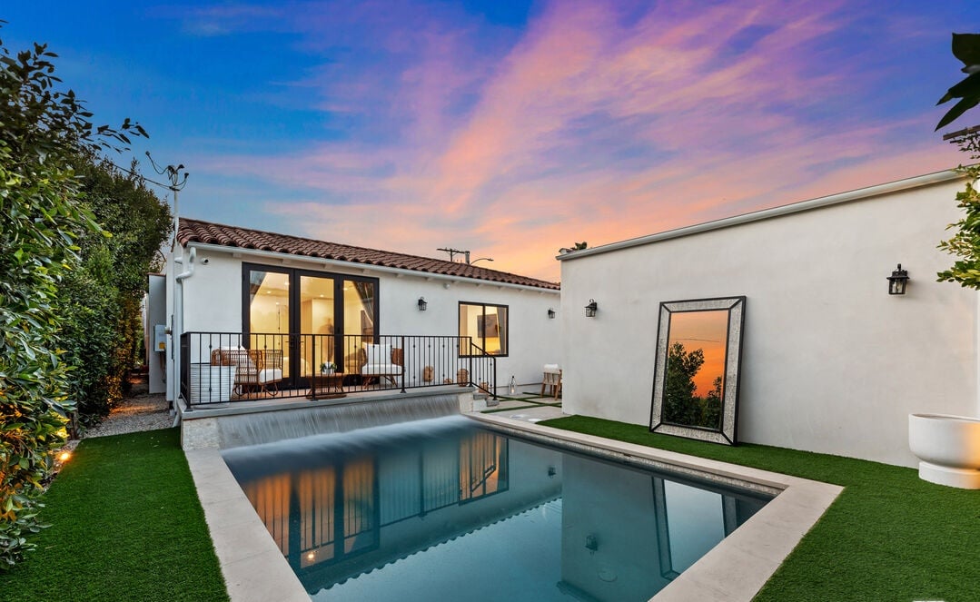 Zenith Estate, S La Jolla Ave, 90048