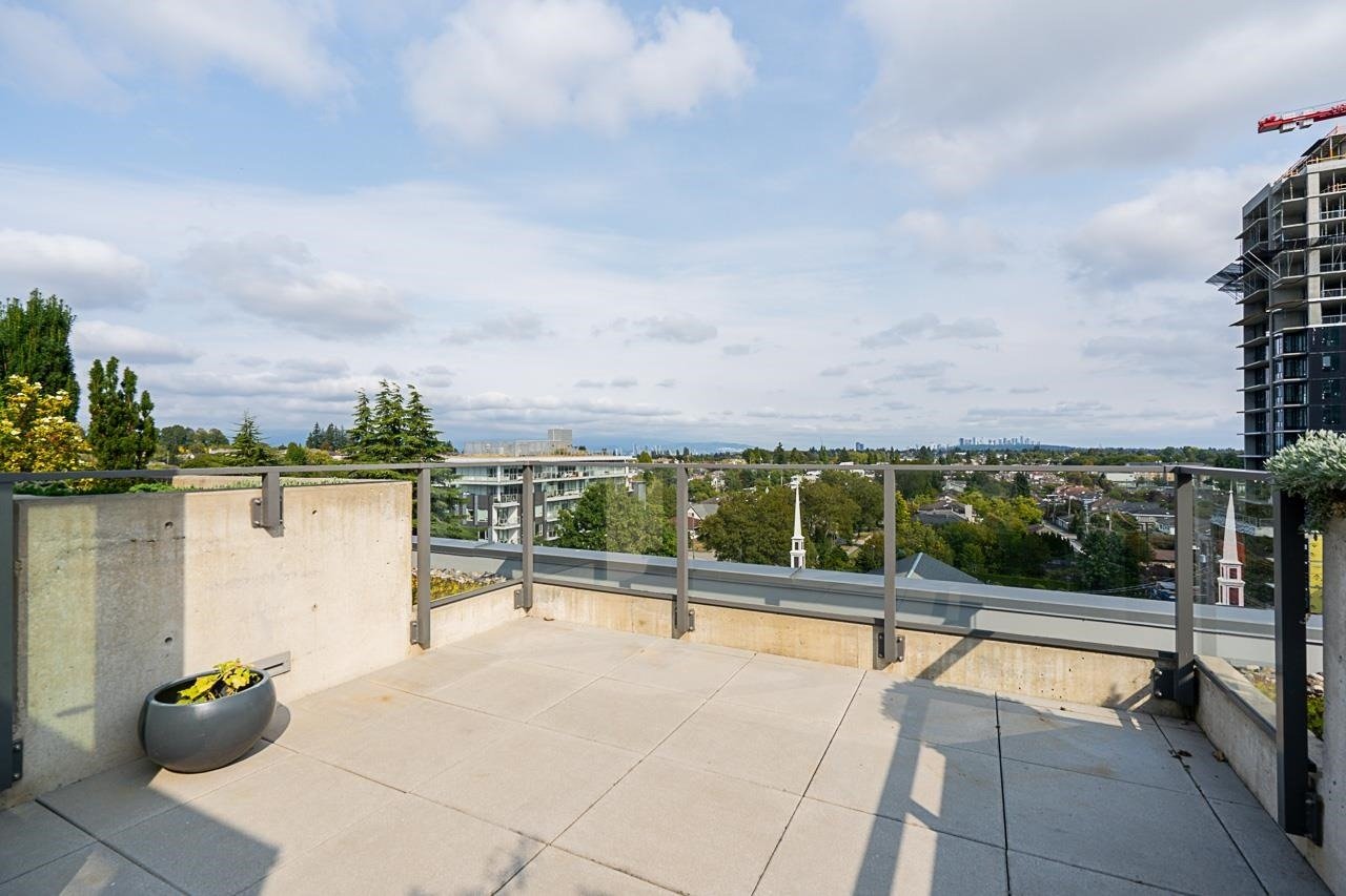 5733 Alberta St, #605