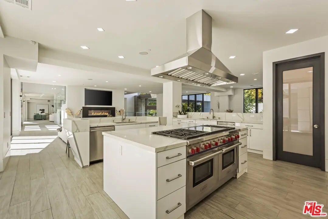 4230 Valley Meadow Rd