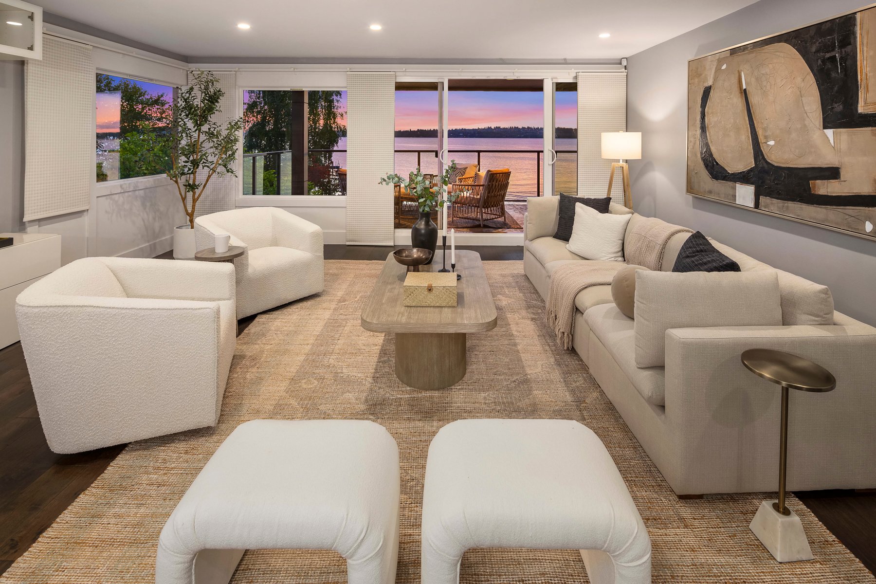827 Lake Street S Unit: 208