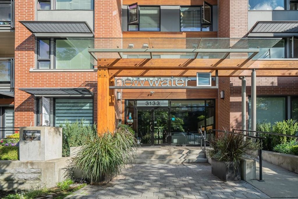 3133 Riverwalk Ave, #318