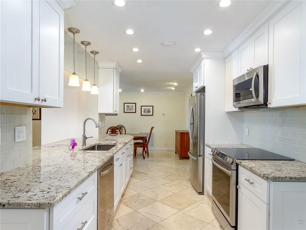 1420 SE 14th Dr