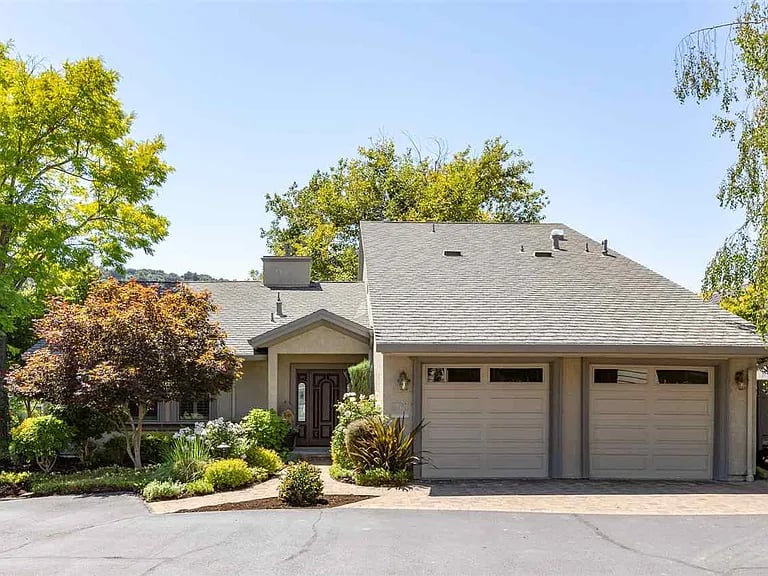 171 Cypress Point Way