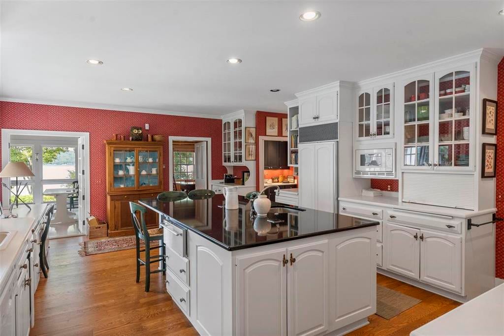 4850 Longfield Farm Trail, Boyne City, MI 49712