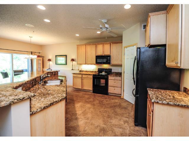 5264 Greenwood Dr