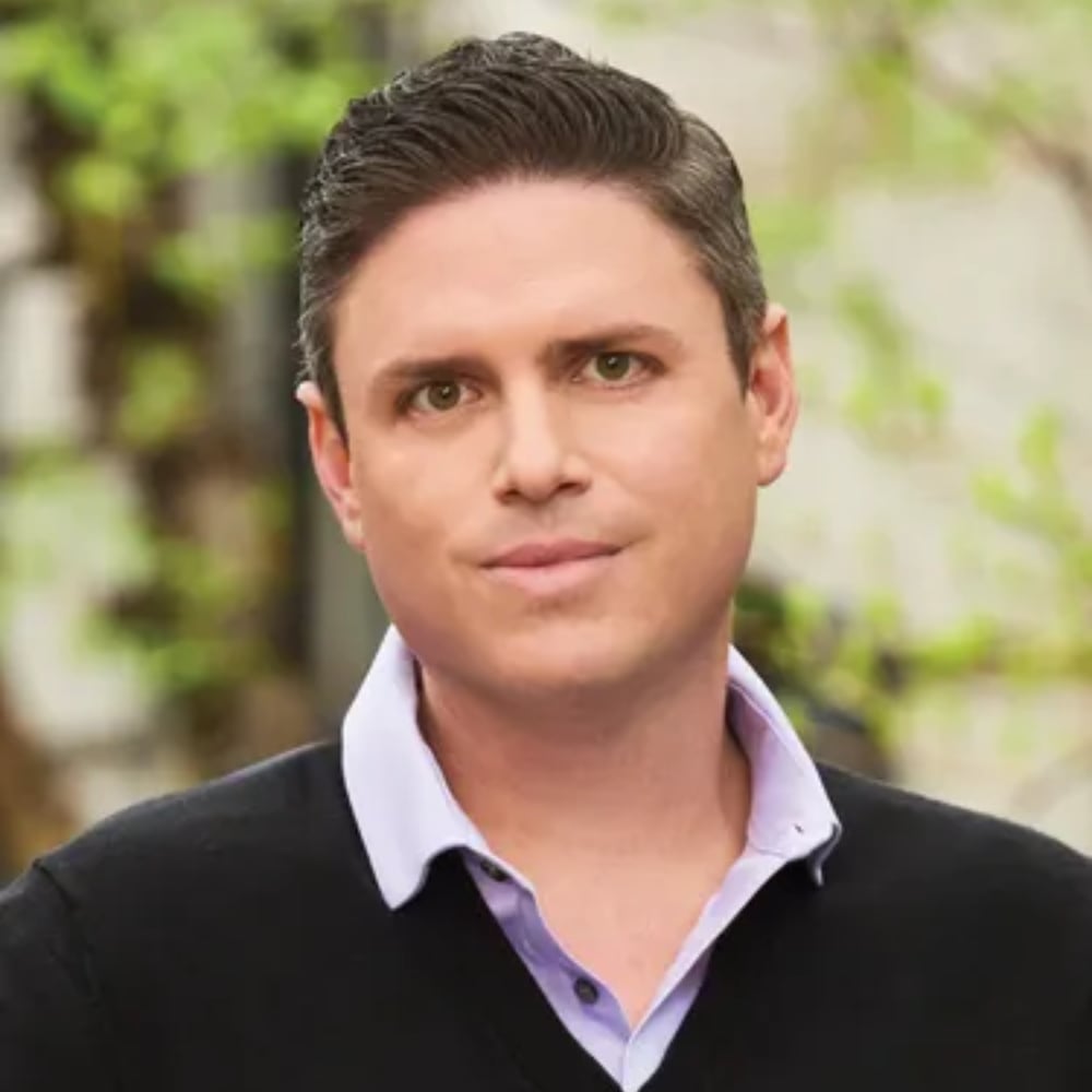 Bryan Cloonan New York, NY Real Estate Agent Headshot