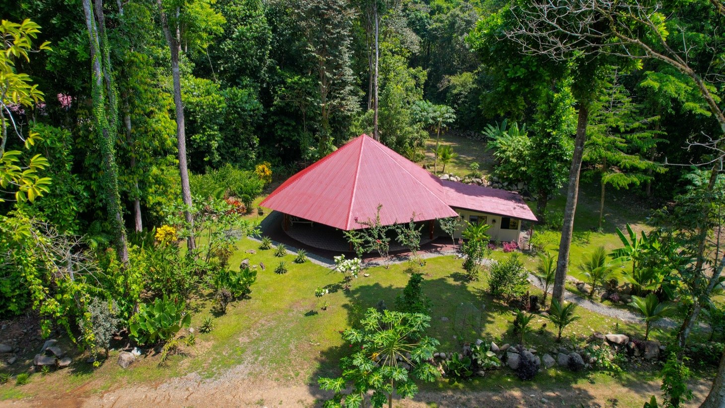 5.32-Acre Riverfront Property with Multiple Homes & Expansion Potential, The Possibilities are limitless!