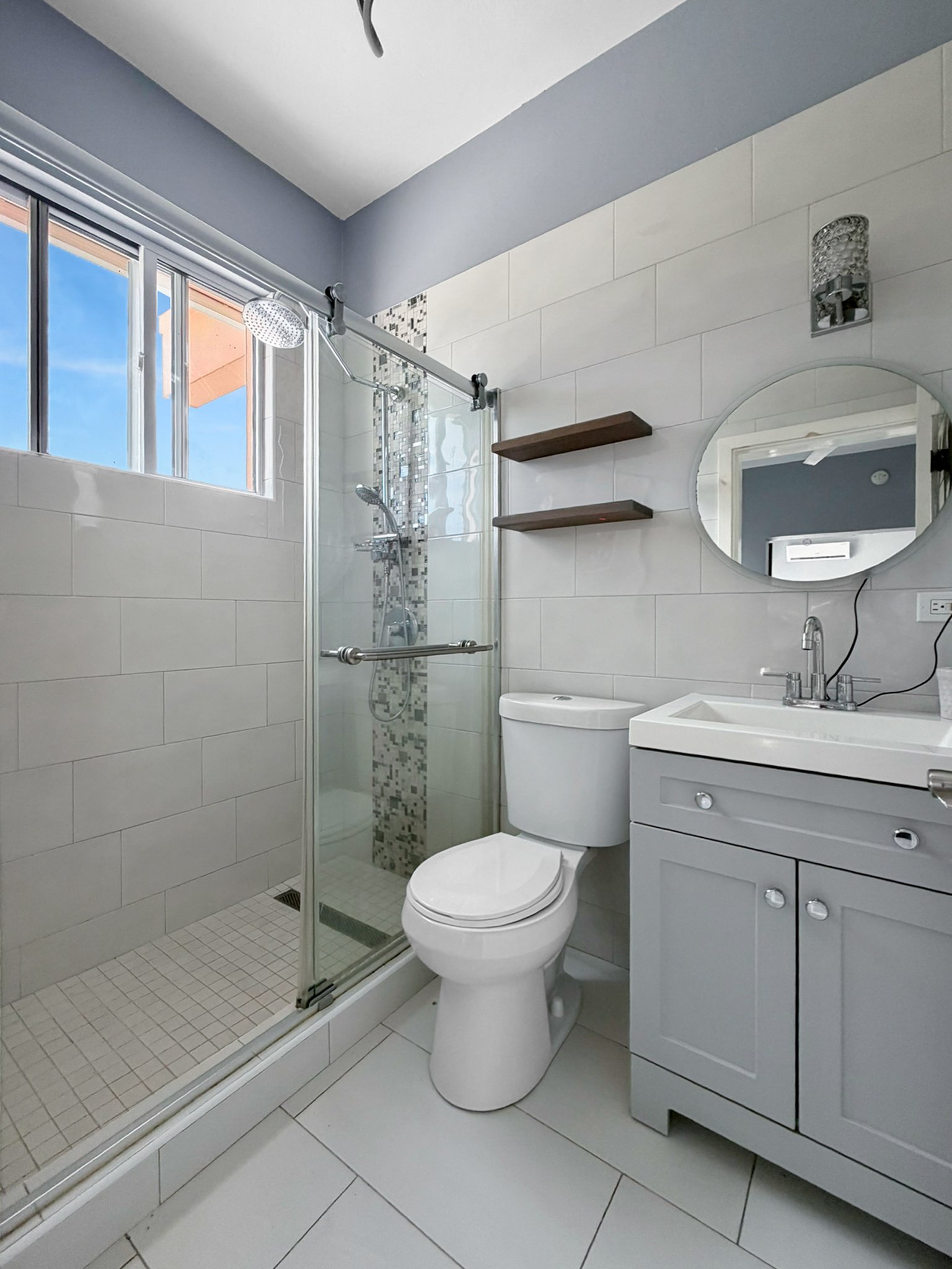 1097 Luck Hill 1 Bedroom Apartment