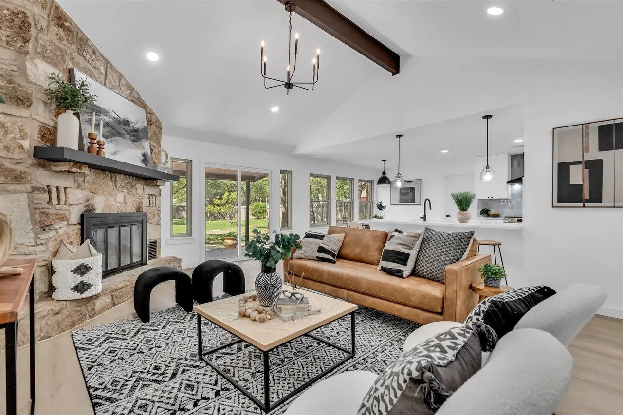 2804 Chaparral Park Rd