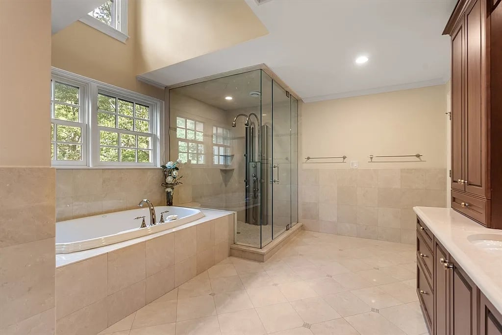 15 Rockport Rd