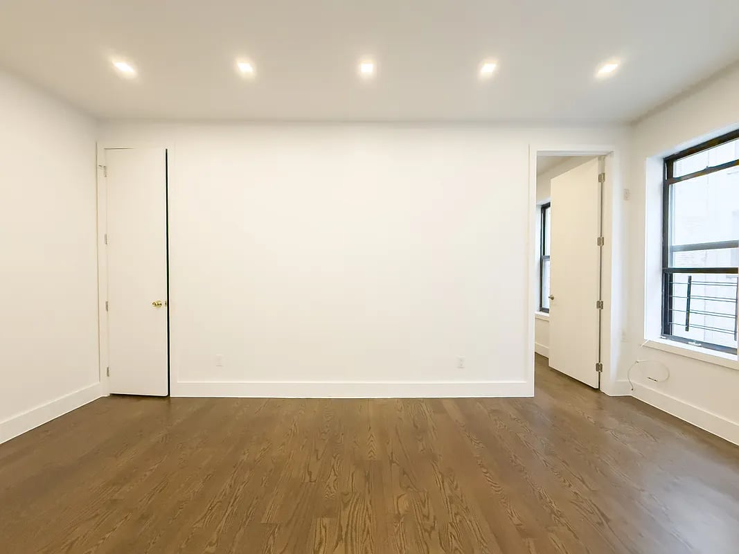 410 Eastern Parkway 2L