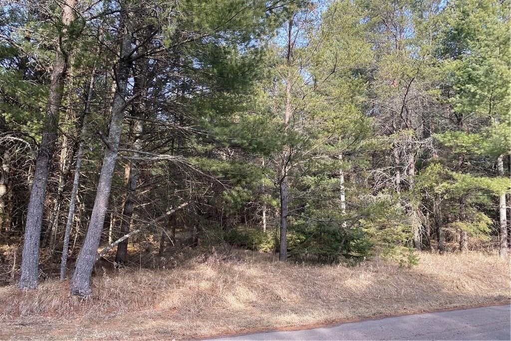 Lot 7 N Riverside Road