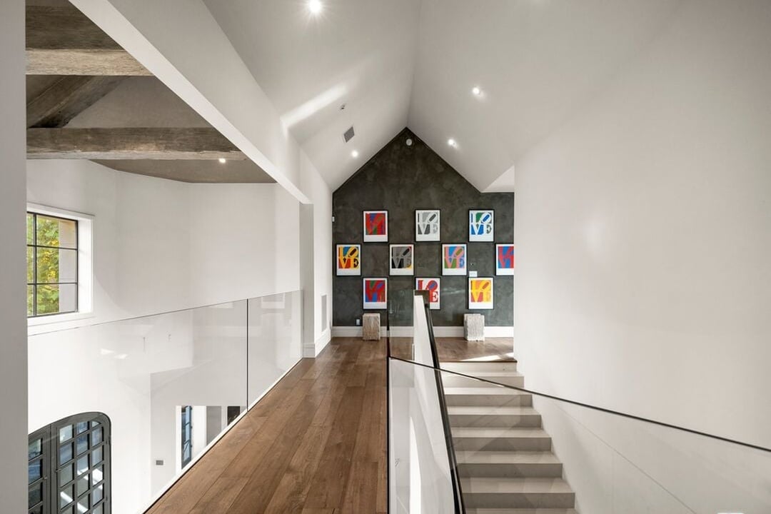 Stone Ridge Ln, 90077