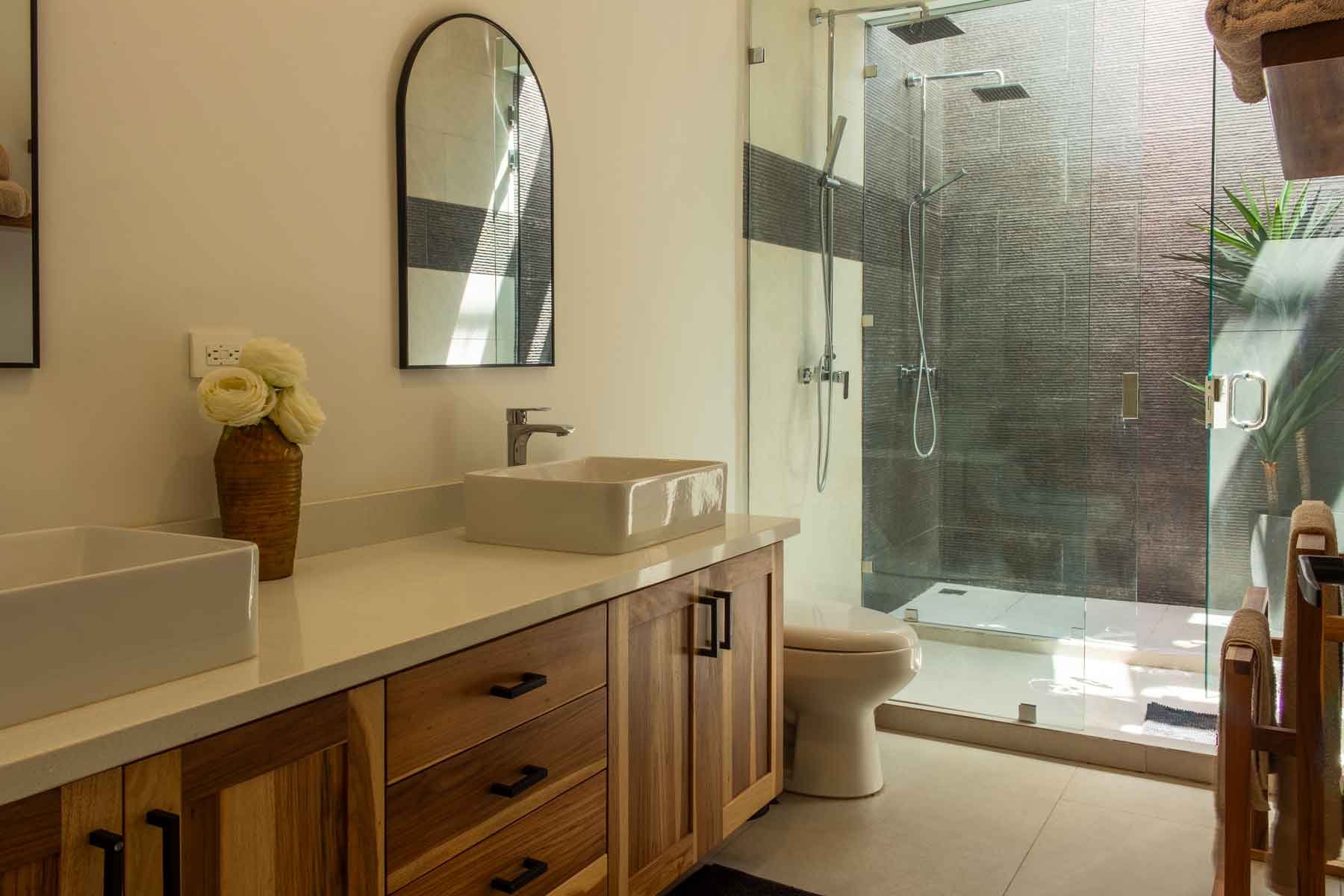 Casa Bromelia Dorada | Stylish 3-Bedroom Home with Pool in Nature-Lovers’ Paradise