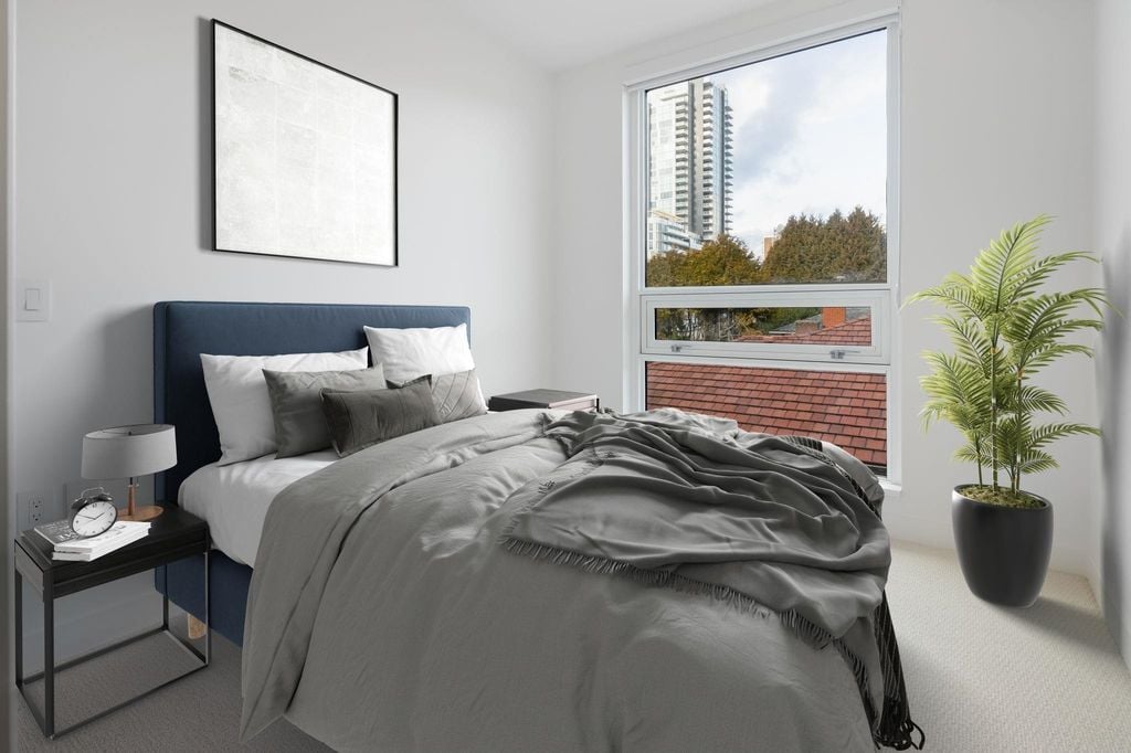 7638 Cambie St, #307
