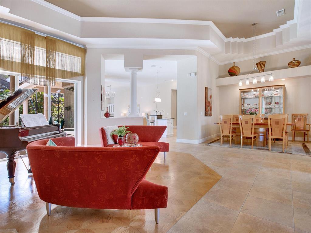 7050 Grassland Ct