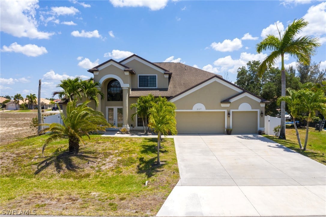 227 NW 38th Pl