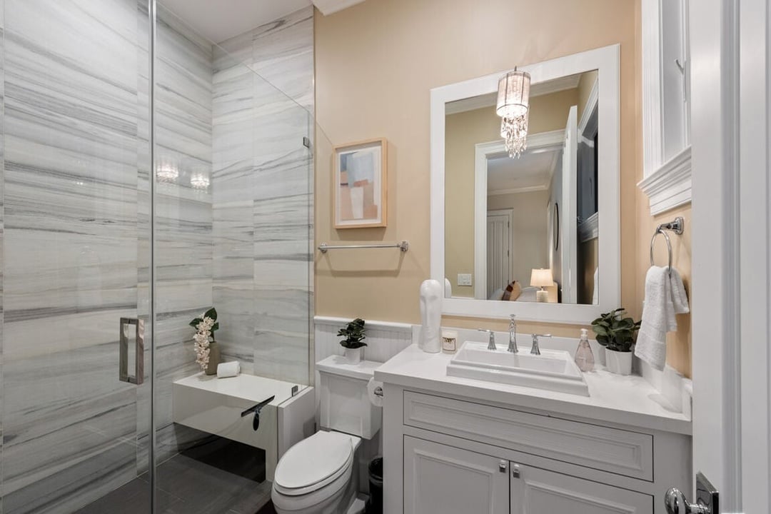 Luminor Heights, Laurel Canyon Blvd, 90046