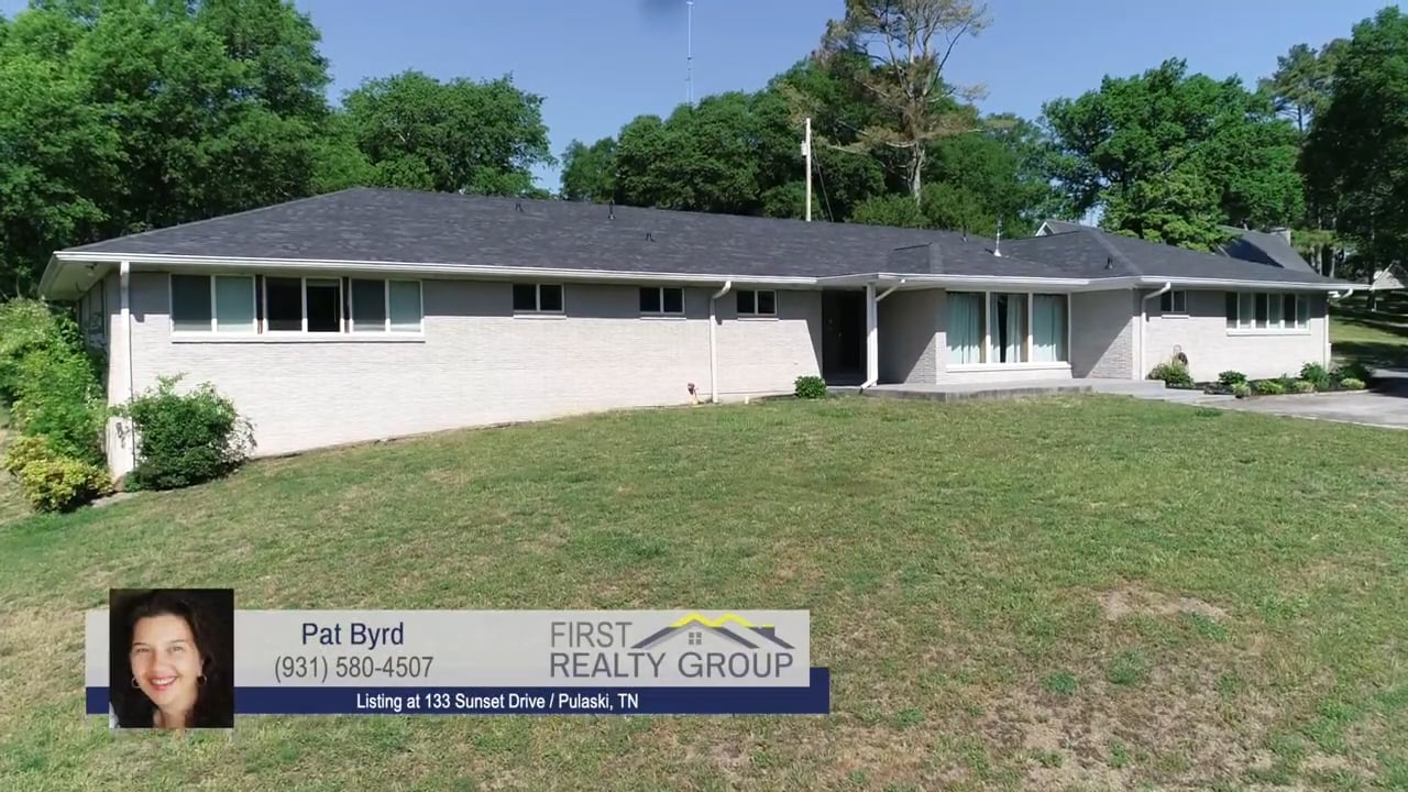 Stunning 5 Bedroom Brick Home on 1.7 Acres in Giles County, TN 