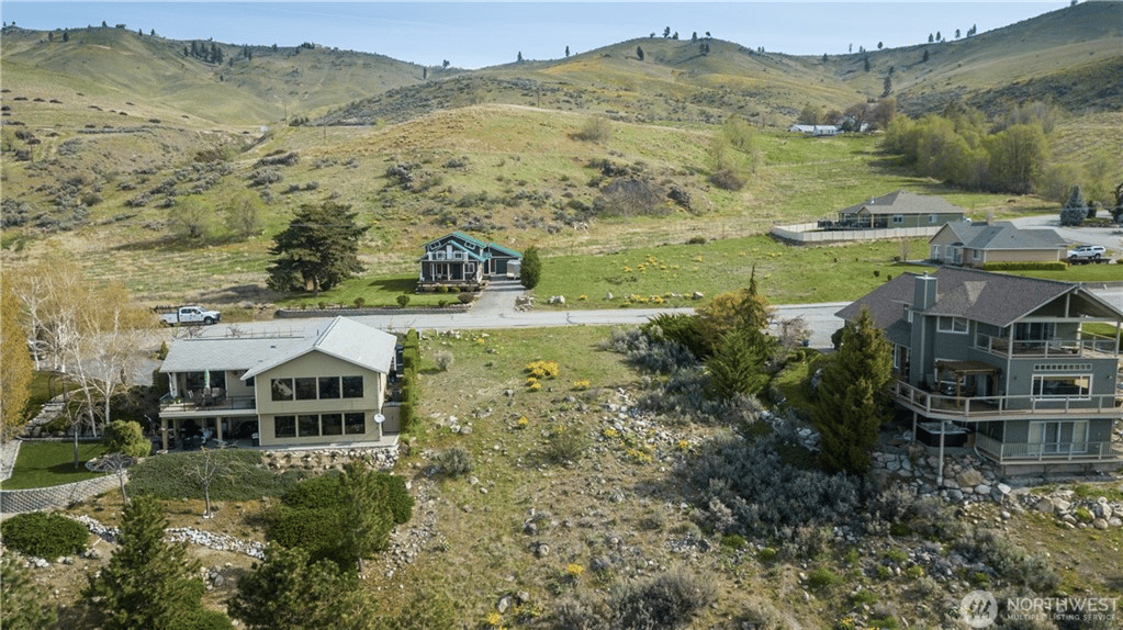 118 Pinnacle Place