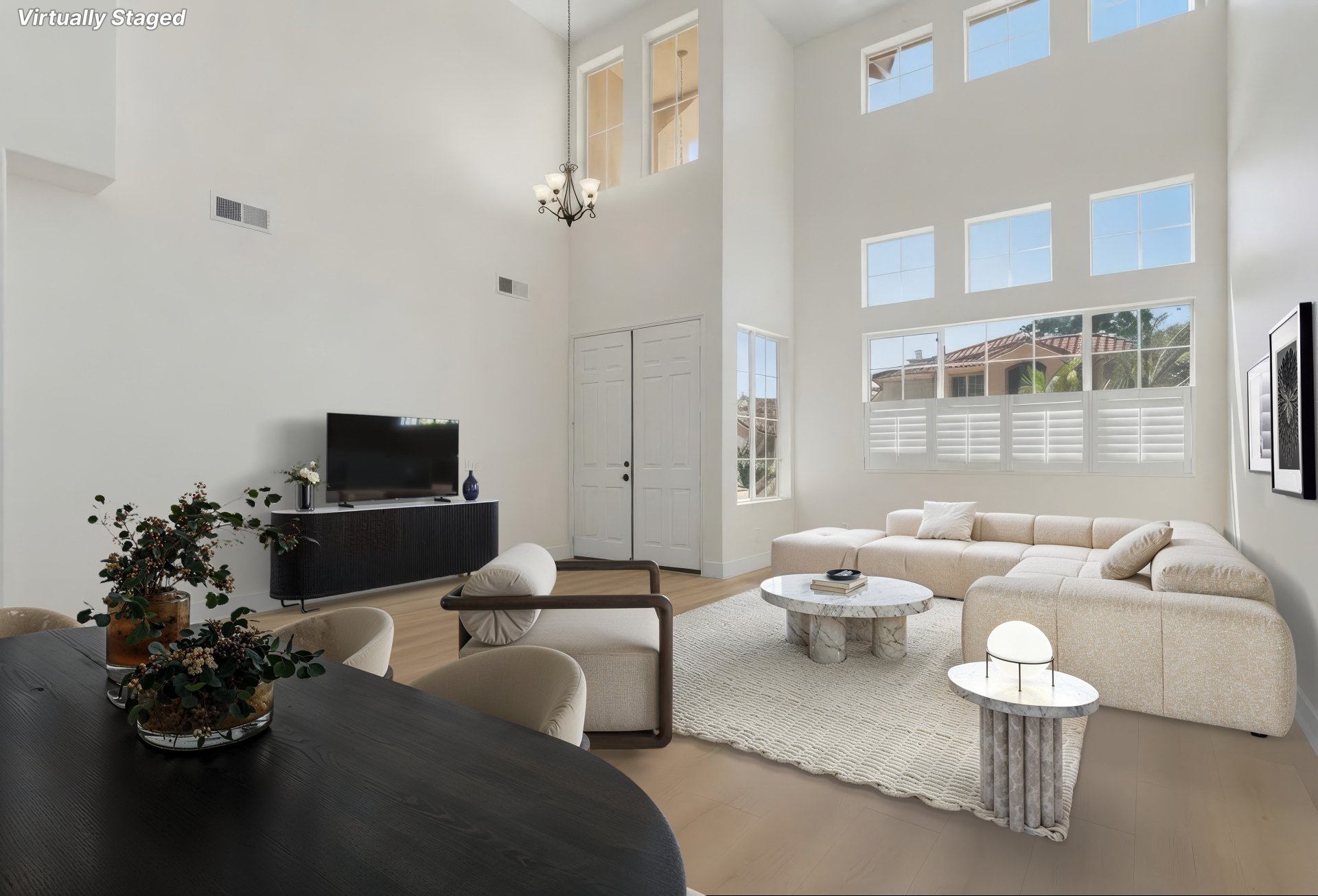 3350 Avocado Vista Ln