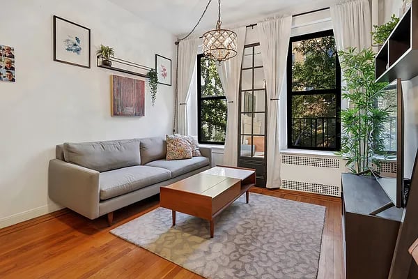 250 West 22nd Street #3D