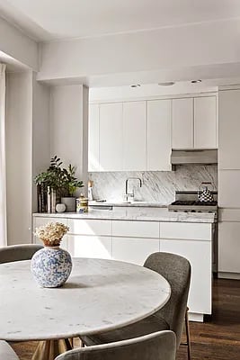 161 W 16th St #15H
