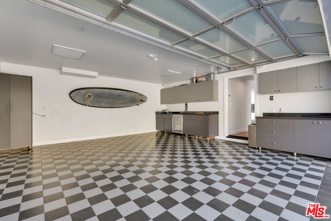 Atlas Heights, Malibu Rd, 90265