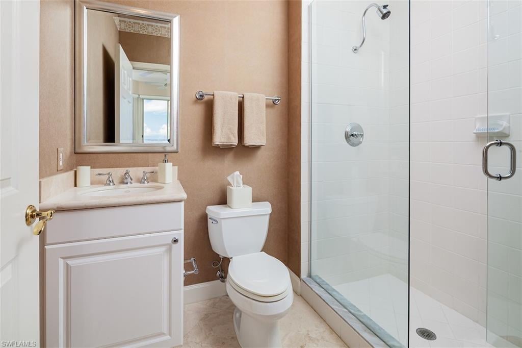 7117 Pelican Bay Blvd Apt 1701