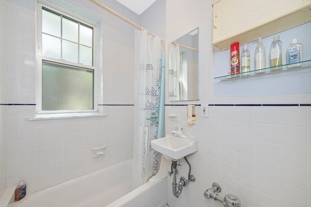 77 Harvard Ave #1