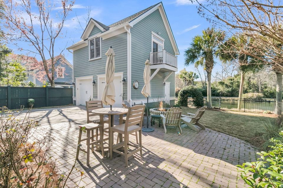 2459 Settlers Street