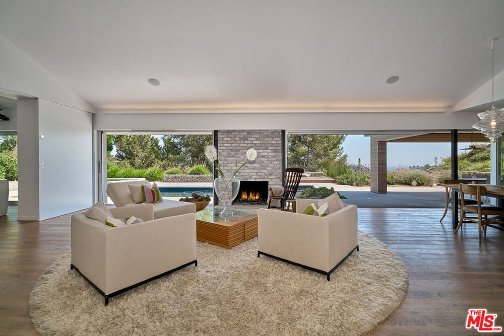 6342 Innsdale Dr