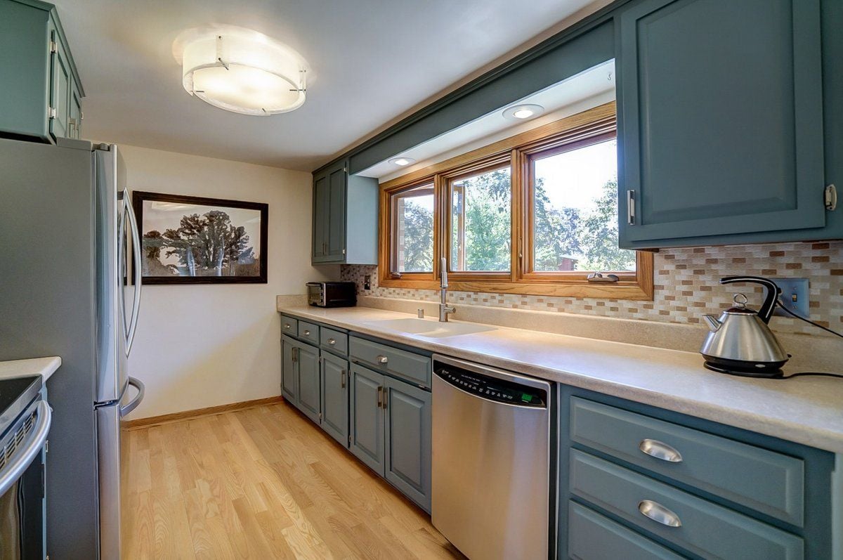Mid-Century Modern Oasis