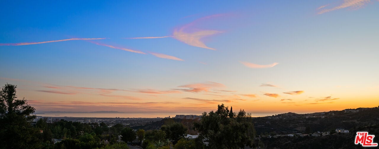 Aurelian Crest, Linda Flora Dr, 90049