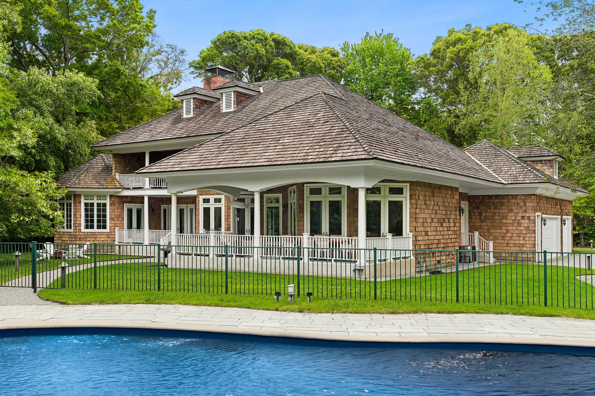 3 Fairlea Court
