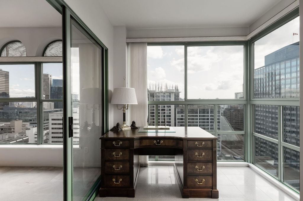 909 Burrard St, #2103