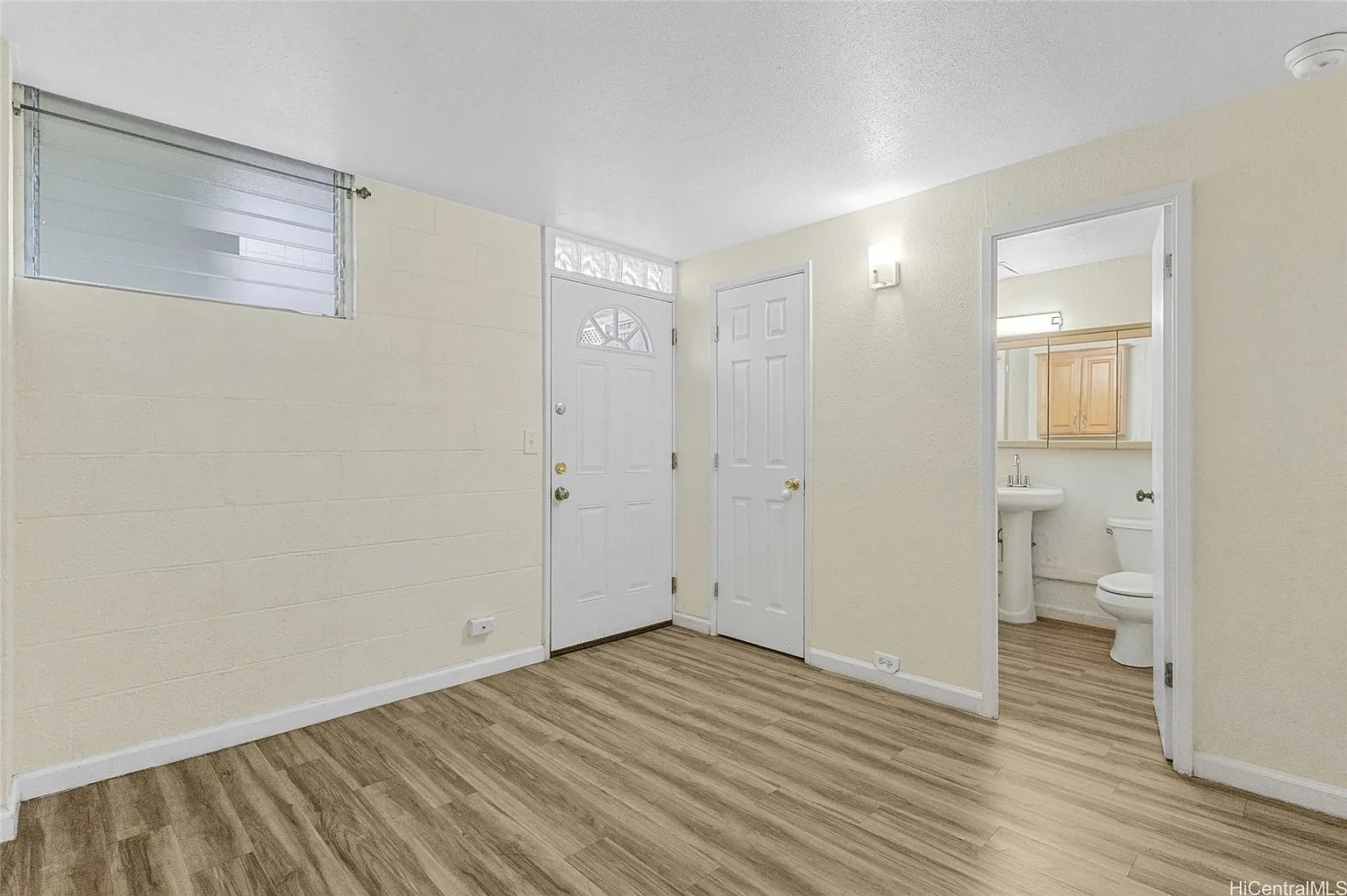 254 Kaiulani Ave