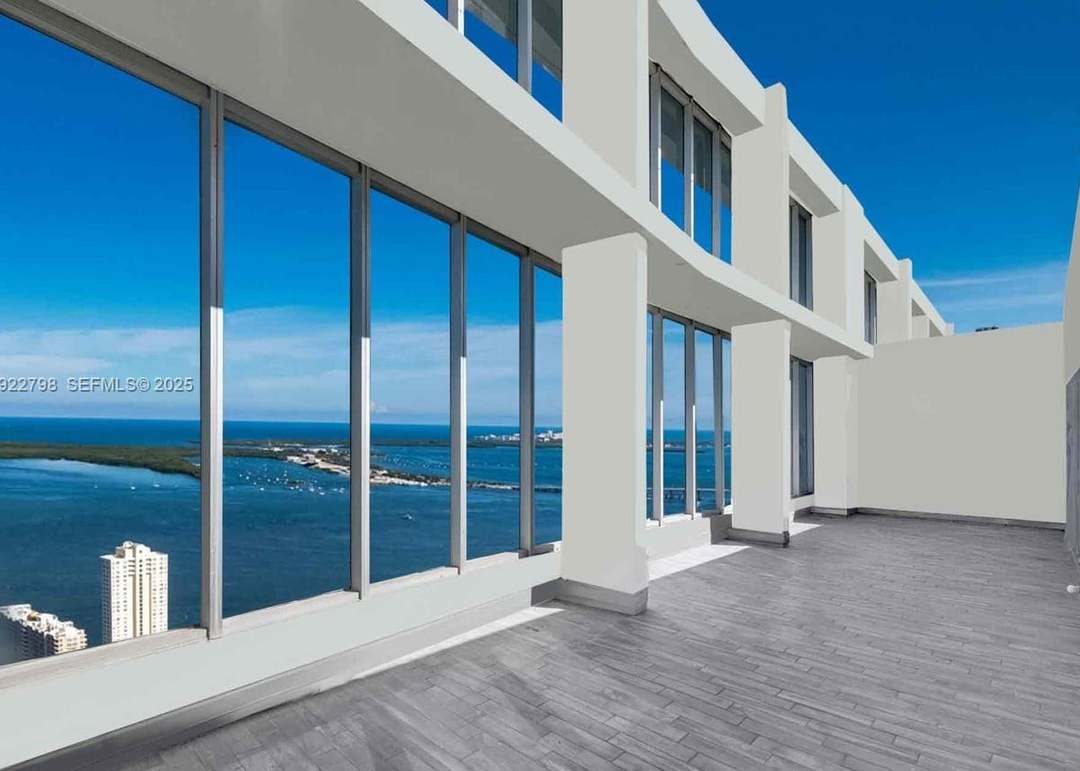 465 Brickell Ave #5701