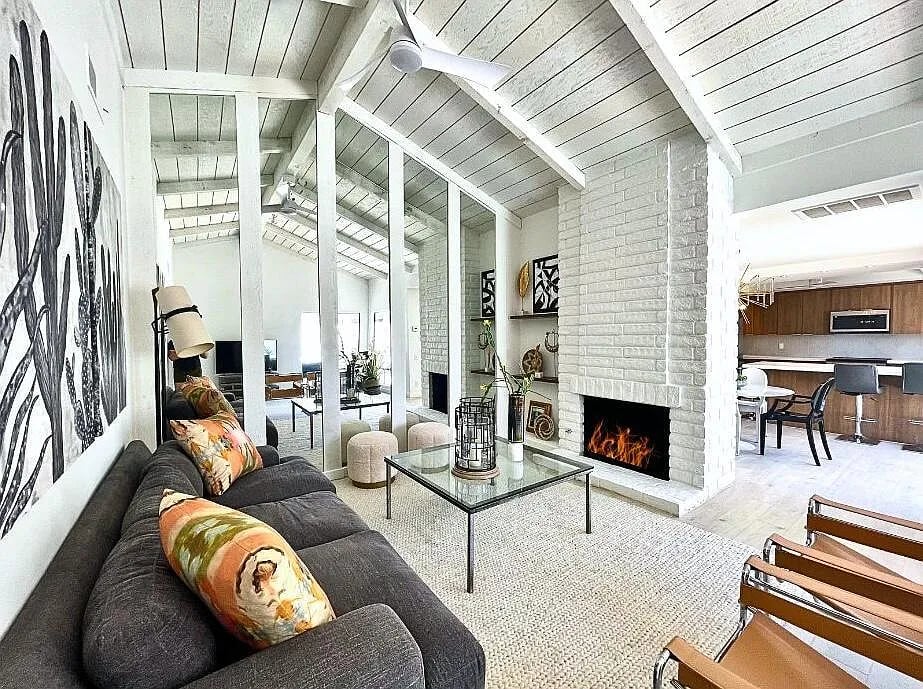 2234 South Linden Way, Unit B