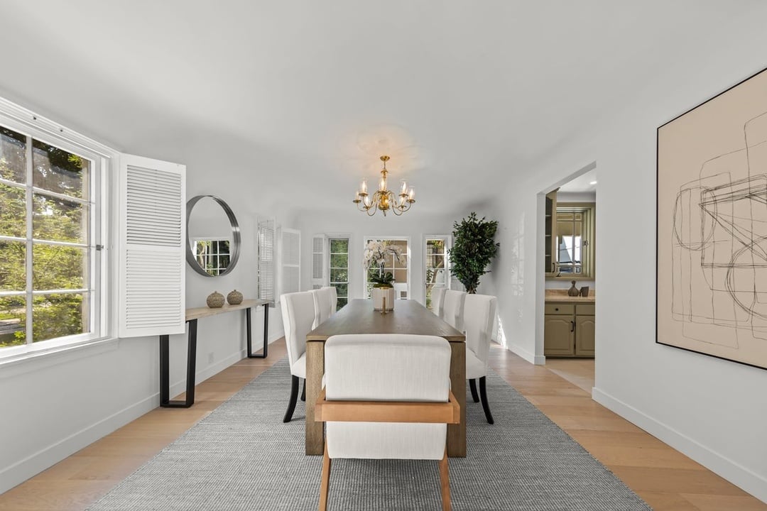 Amber Villa