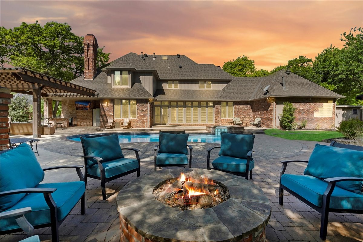 Listing of the Week: 1516 Morning Star in Edmond, Oklahoma - Faircloud - Wyatt Poindexter - The Agency 