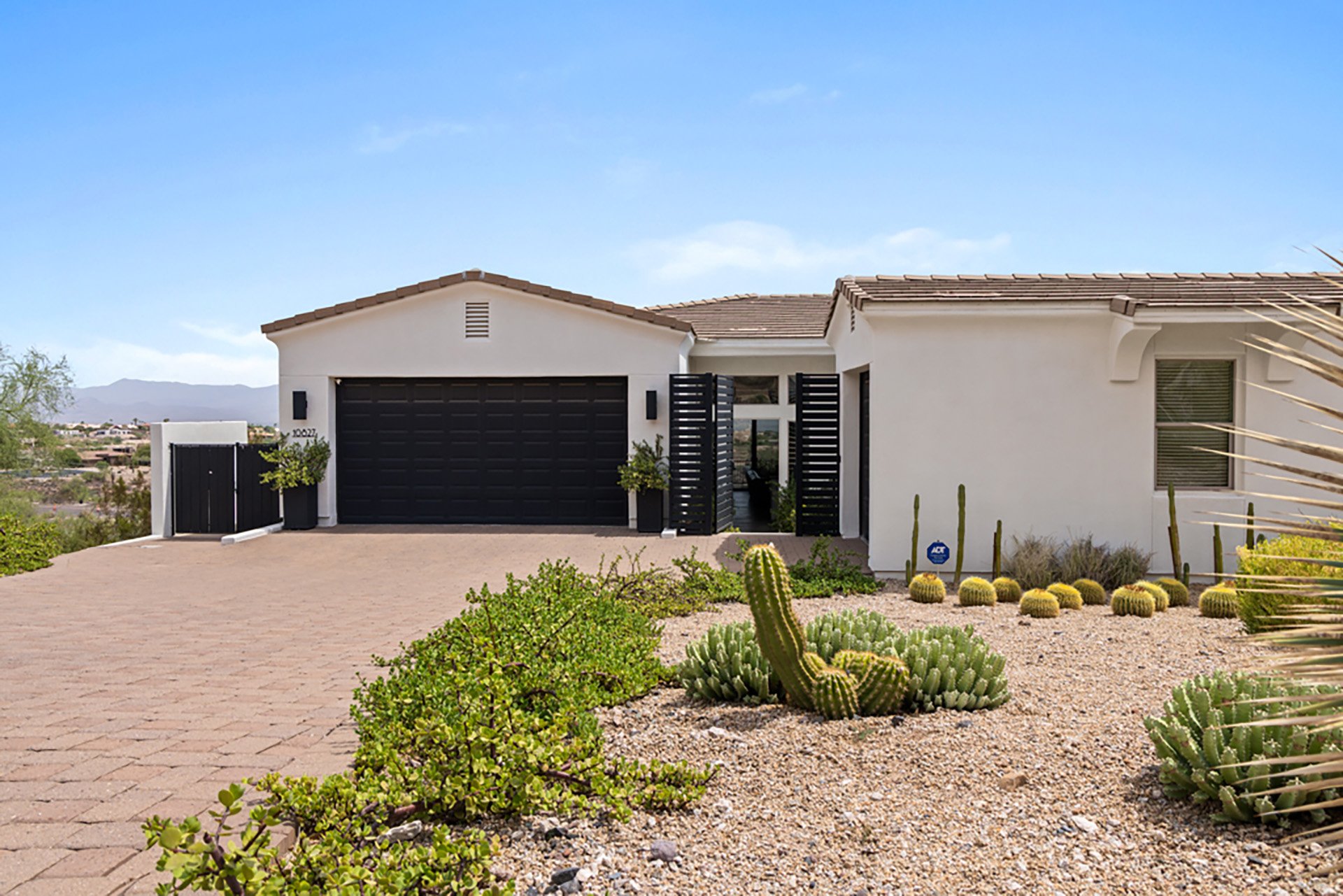 10827 N SONORA Vista