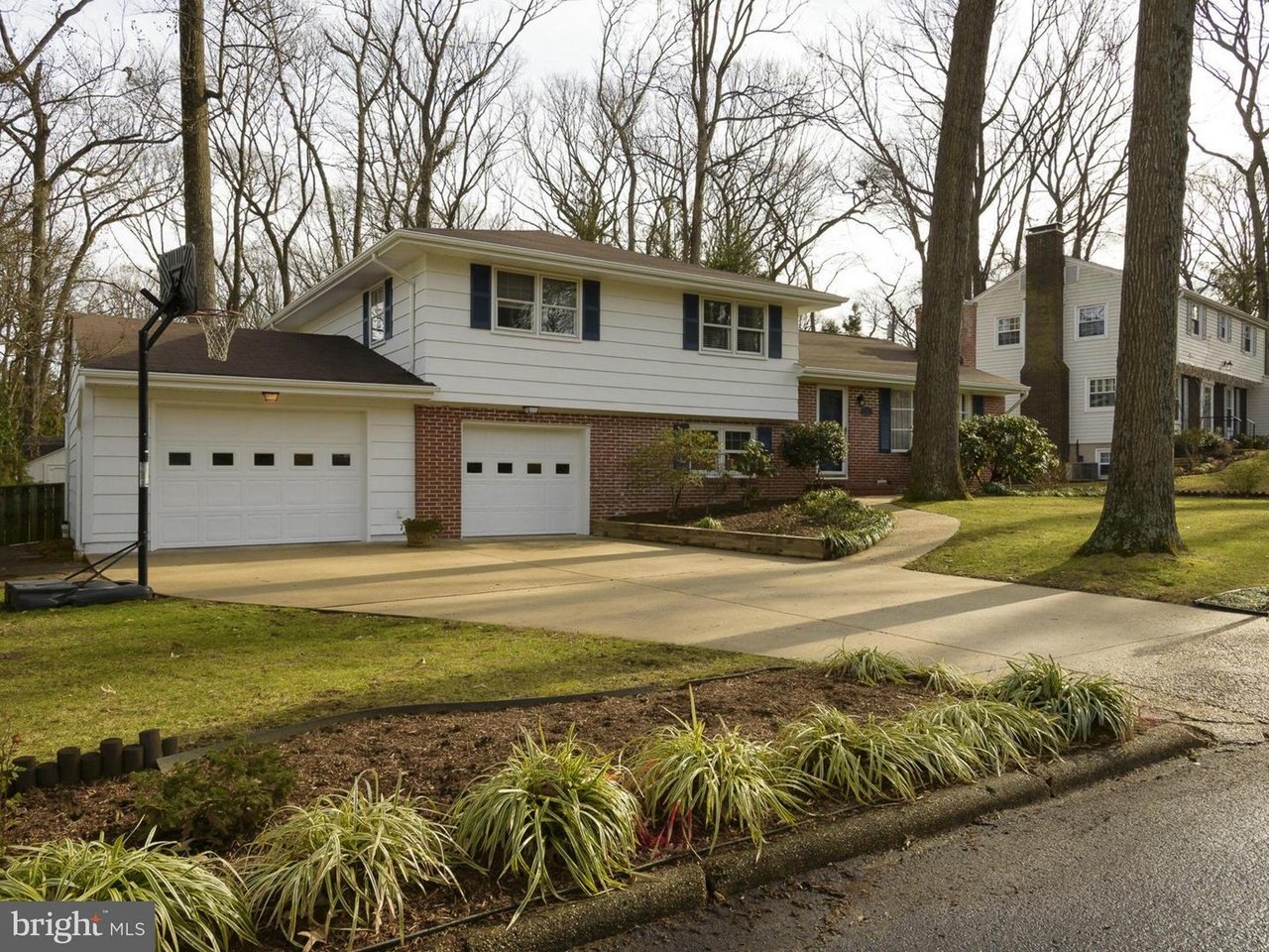 36 Emerson Rd
