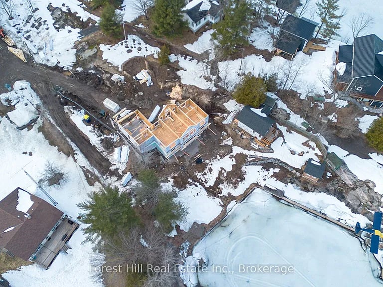 1111 Lakeshore Dr