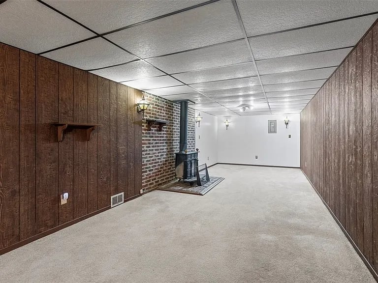 204 Quail Dr.