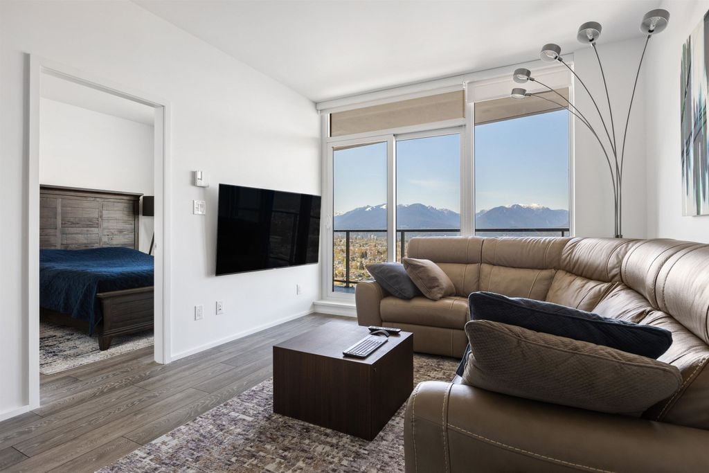 4650 Brentwood Blvd, #3610