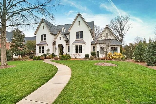 820 Huntington Park Dr