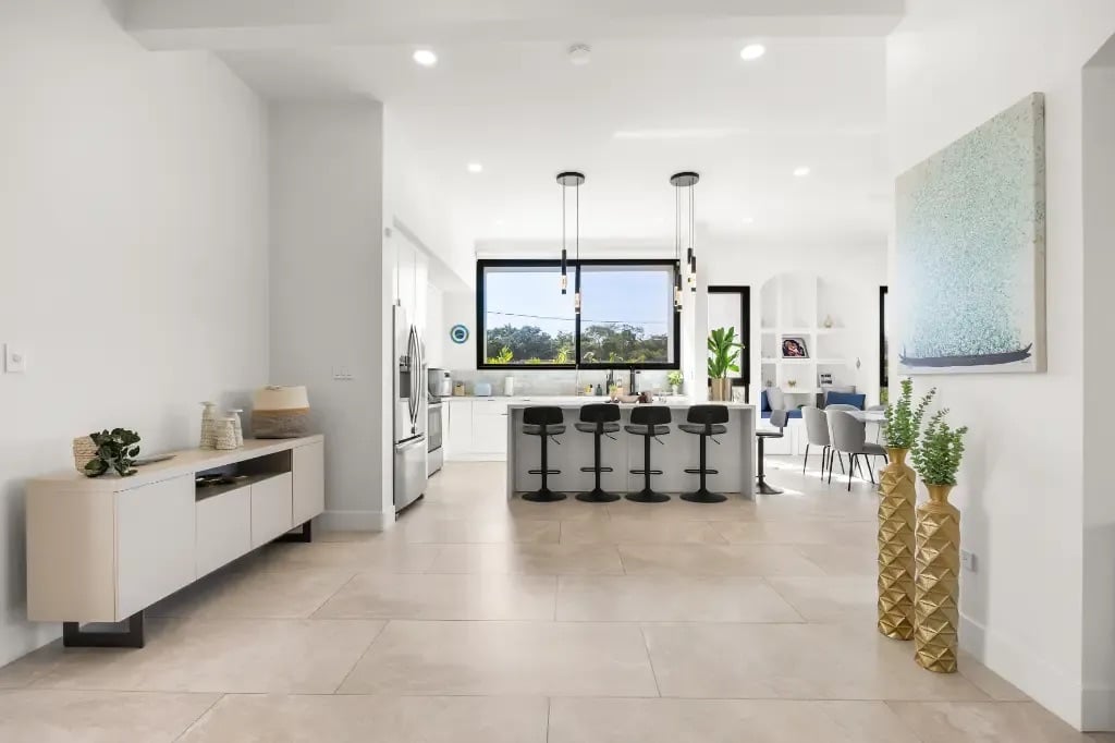 Elegant Tropical Oasis in Reserva Conchal